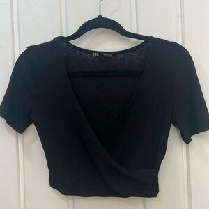Women’s Zara size small shirt